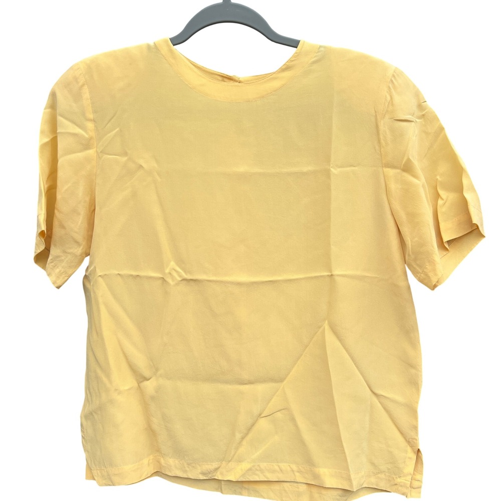 Talbots 100% Silk Short Sleeve Top ButterYellow Size 10 Petite‎ Shoulder Pads